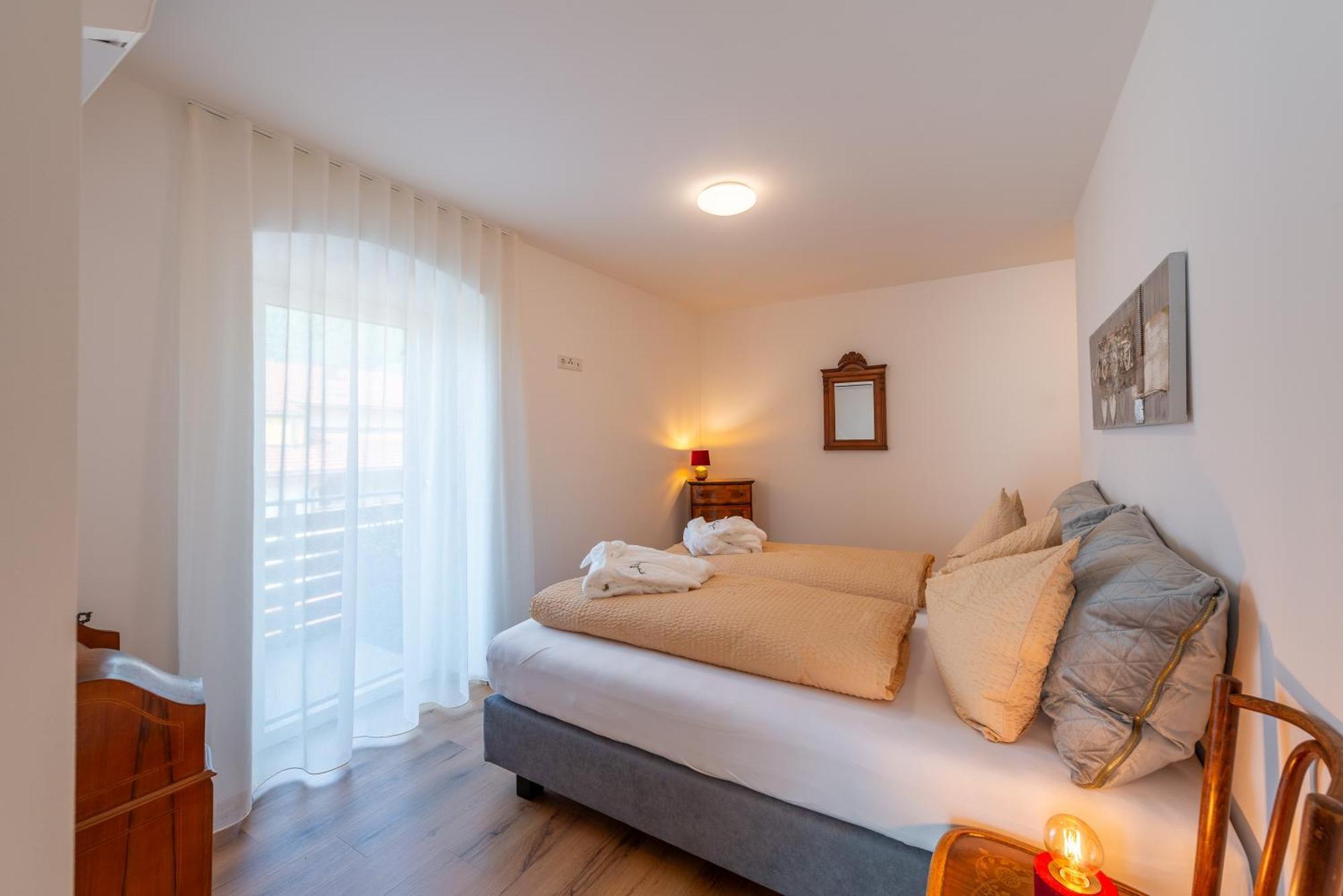 Appartments Das Hubertus Термено Экстерьер фото